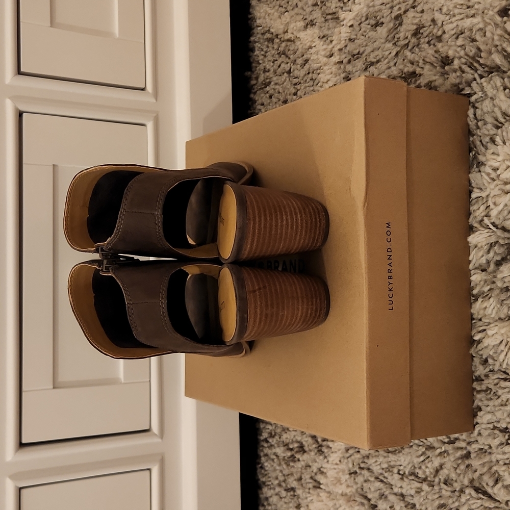 Lucky Open Toe Booties - Picture 3 of 4
